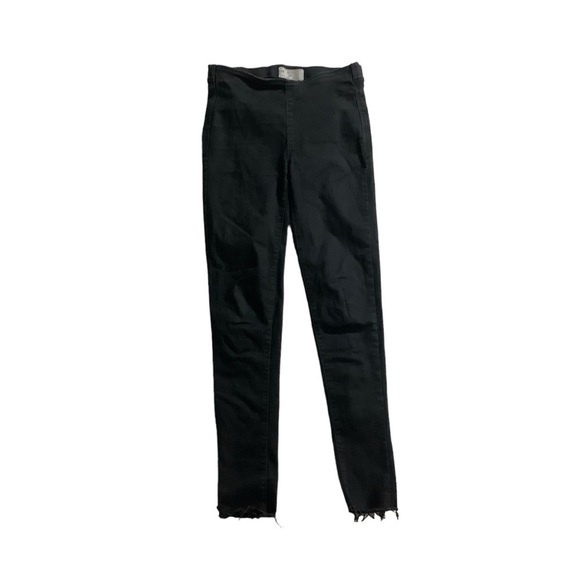 Free People Black Distressed Raw Hem Skinny Ankle Jeans Size 27 - Picture 1 of 6
